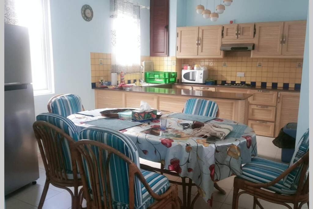 Well Equipped Peaceful 3 Bedroom Apartment Flic-en-Flacq Buitenkant foto